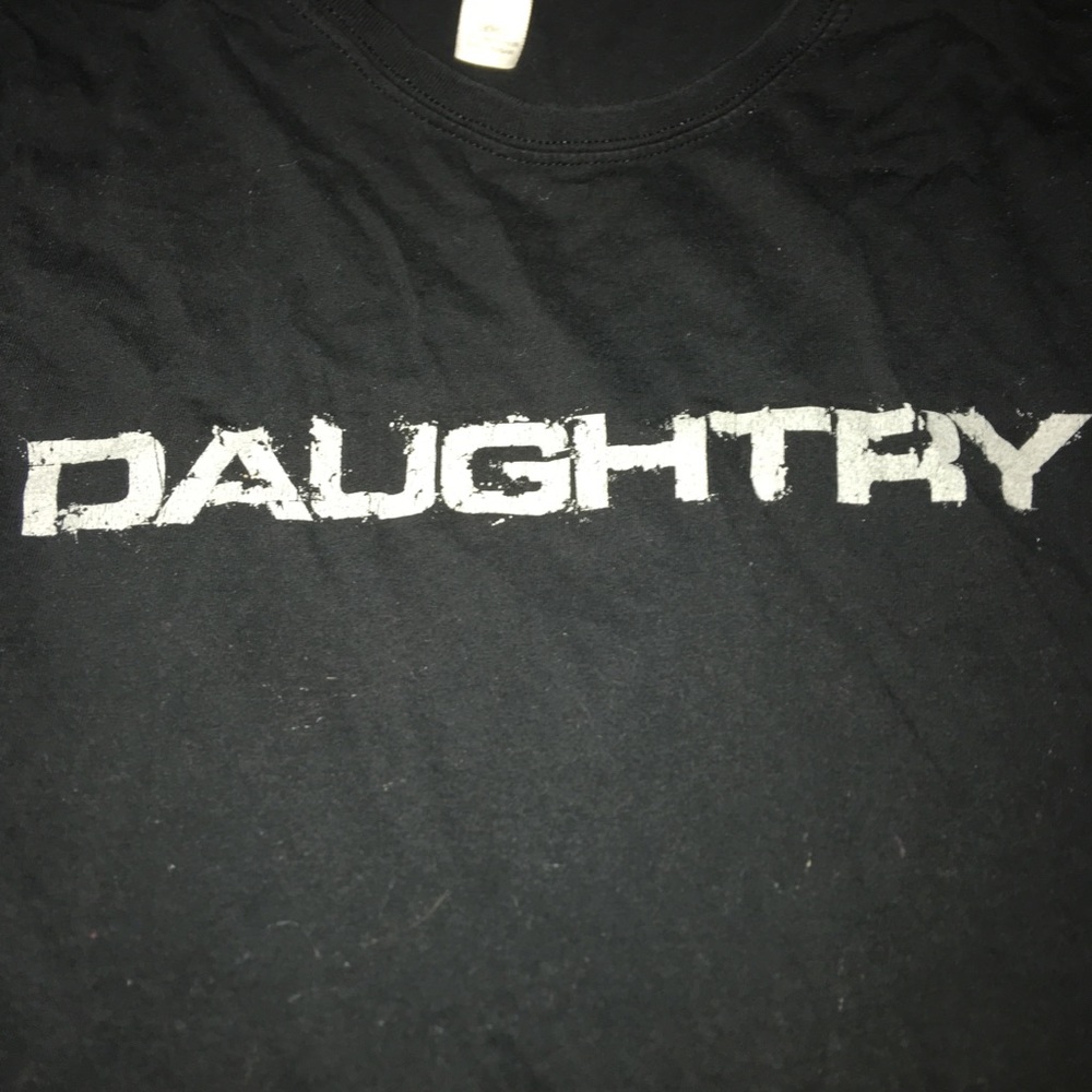 Daughtry T shirt